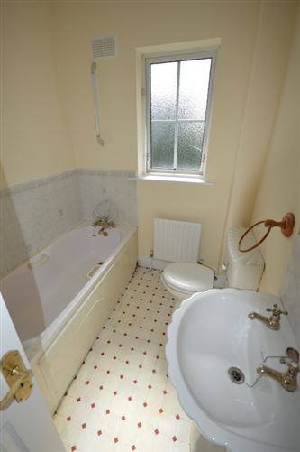 2 Esker Woods Drive, Lucan, Dublin
