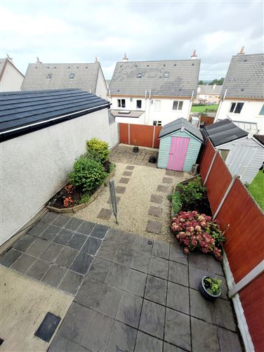 4 Court Lawn East, Manor Farm, Lehenaghmore, Cork