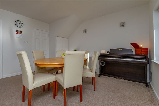 105 St James Road, Walkinstown,   Dublin 12