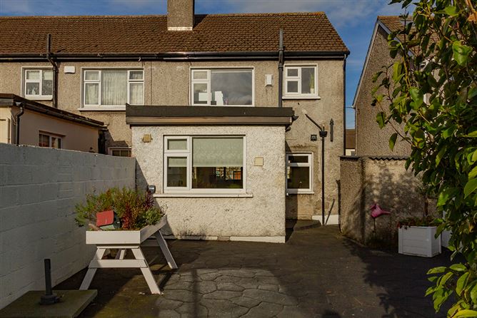 105 St James Road, Walkinstown,   Dublin 12