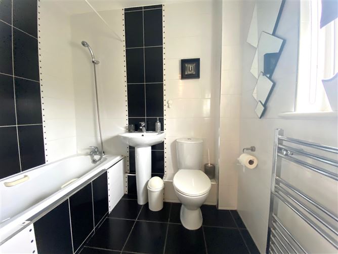 Heathfield Terrace, Finglas, Dublin 11