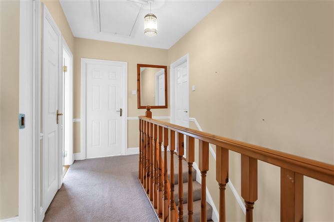 28 Hollywood Park, Naas, Co. Kildare