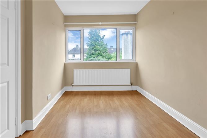 28 Hollywood Park, Naas, Co. Kildare