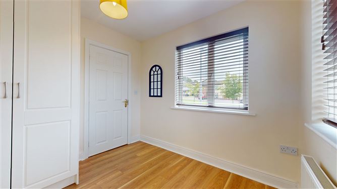1 Christendom Square, Ferrybank, Waterford