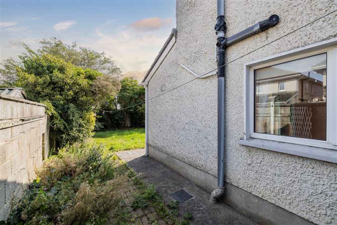 2 Woodland Park, Rush, Co. Dublin
