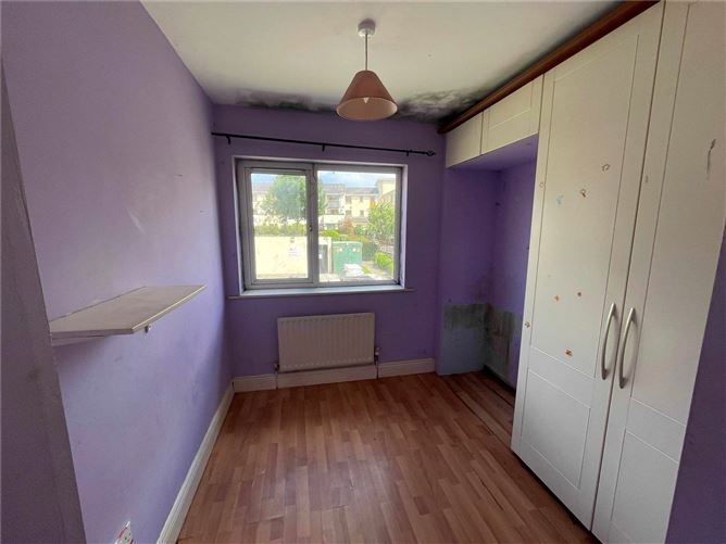 37 Hampton Wood Avenue, Finglas, Dublin 11