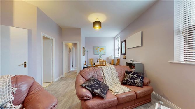 16 Priory House, Wexford Town