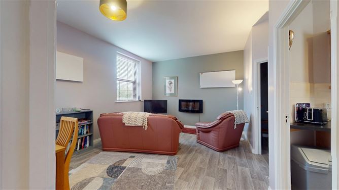 16 Priory House, Wexford Town