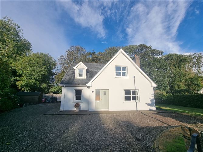 5 Maulnaskehy Park Road, Clonakilty, Co. Cork