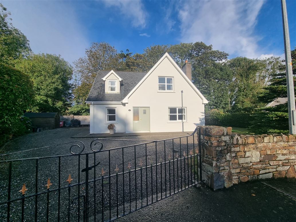 5 Maulnaskehy Park Road, Clonakilty, Co. Cork