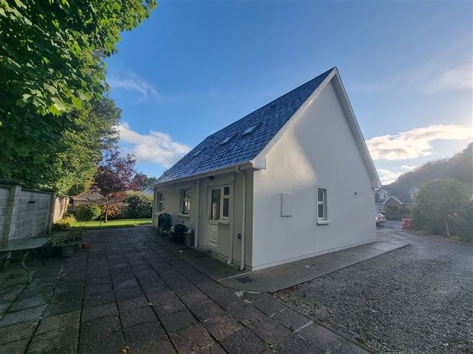5 Maulnaskehy Park Road, Clonakilty, Co. Cork