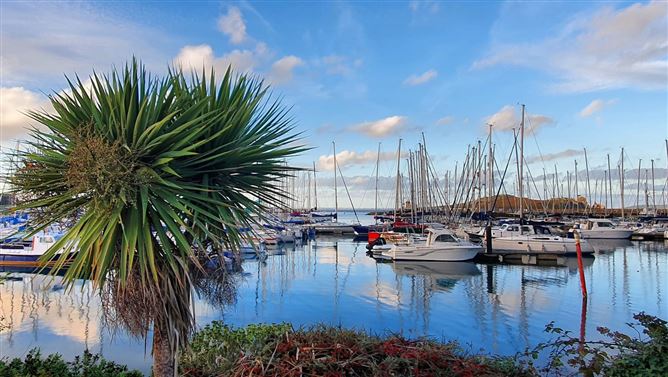 9 The Findlater Building, Harbour Road, Howth, County Dublin