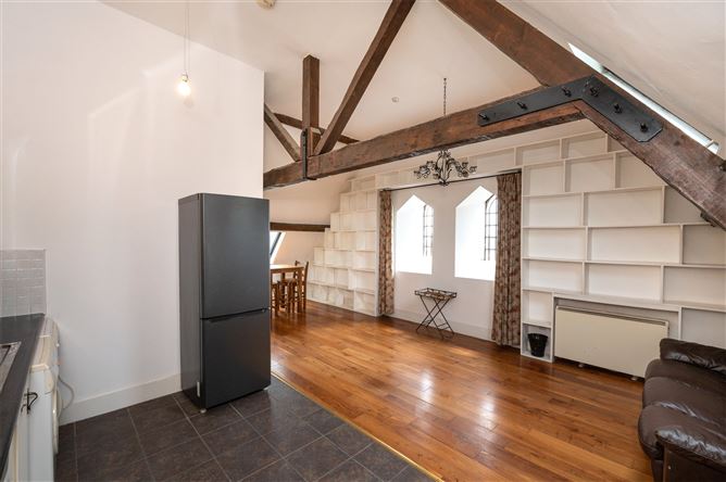 402 Atkins Hall, Lee Road, Cork