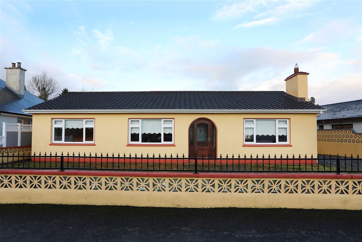 Park Road 1, Swinford, Mayo