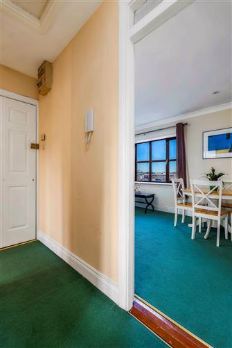 35 West Gate, Christchurch, Dublin 8