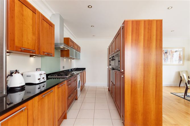 50 Howth Lodge, Howth, Co. Dublin