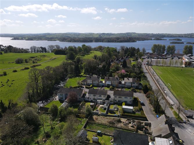 12 Riverside, Virginia, Cavan