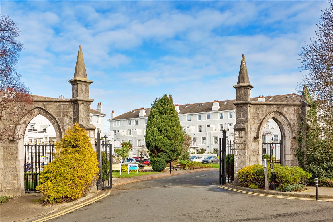 Apt 10 Salthill, Blackrock, County Dublin