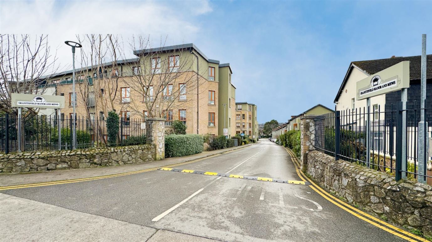 Apartment 31 The Ogham, Granitefield Manor, Rochestown Avenue, Dun Laoghaire, Dublin