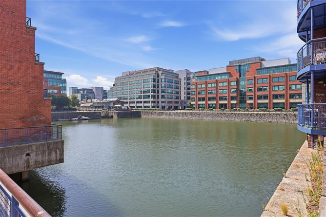Photo 16 of 16 — 300 The Argyle, Custom House Harbour Apartments, IFSC, Dublin 1
