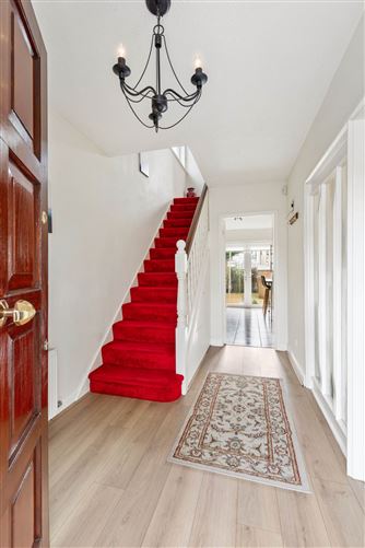 16 Castleknock Grove, Castleknock, Dublin 15
