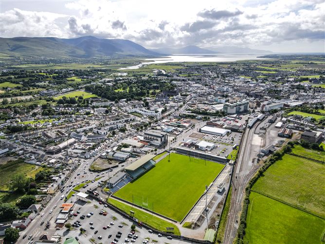 Cluain Mór House, Tralee, Kerry