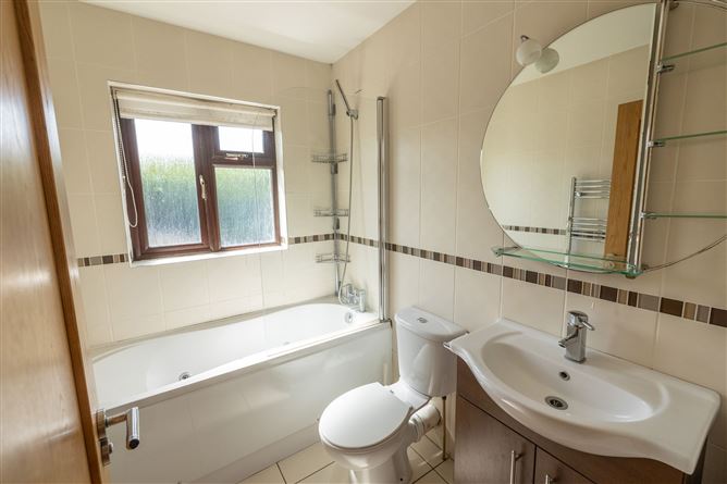 17 Willsbrook Avenue, Lucan, Dublin