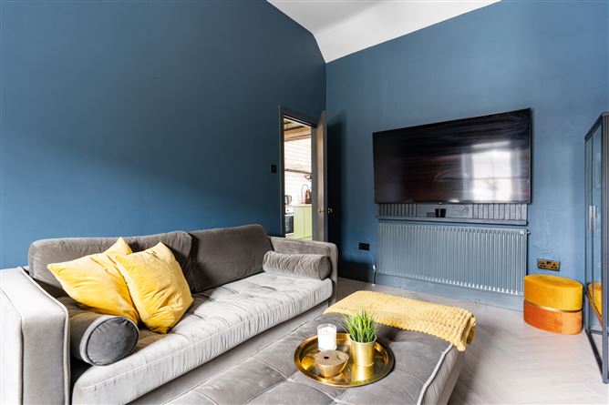 2 Pembroke Cottages, Dundrum, Dublin 14
