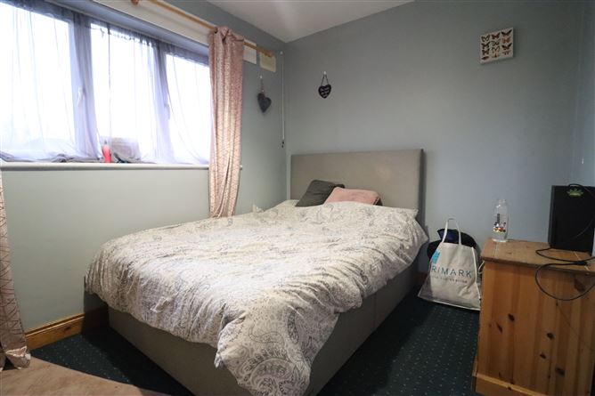 121 The Laurels, Tullow Road, Carlow Town, Carlow
