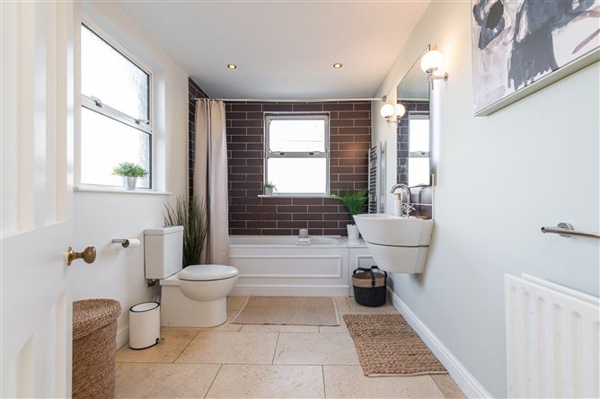 1 Cambridge Ave, Ringsend, Dublin 4