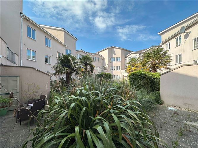 80 Orchard Way, Greenwood, Ayrfield, Dublin 13
