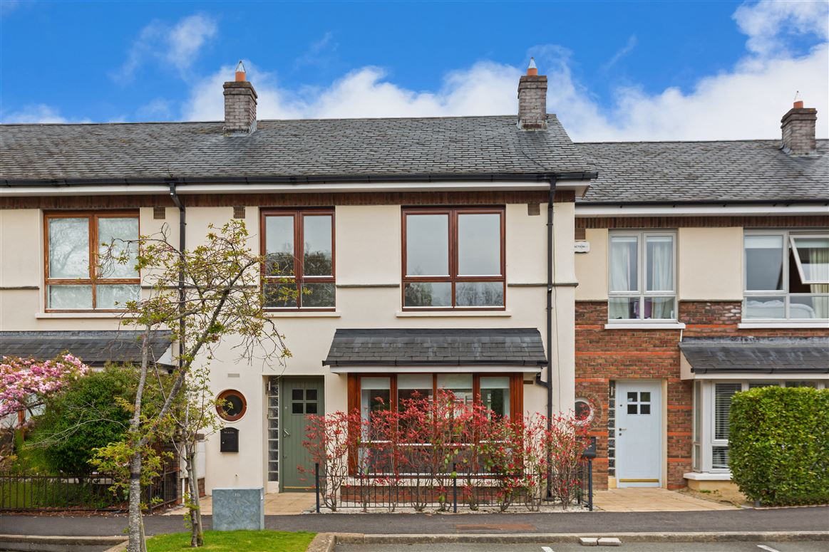13 Carrickmines Chase, Carrickmines Wood, Brennanstown Road, Dublin 18