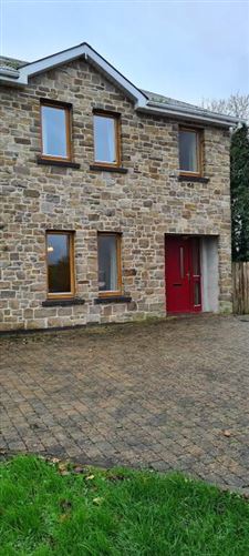 33 Pairc Fea, Ballinamore, Leitrim