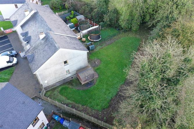 33 Pairc Fea, Ballinamore, Leitrim