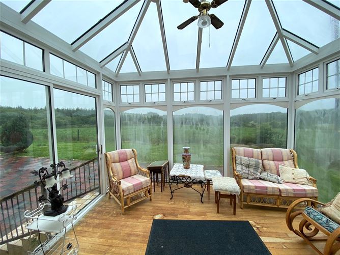 'Camelot', Mausrower, Gneeveguilla, Killarney, Co. Kerry