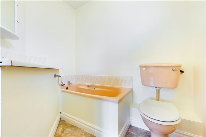 35 Brookhurst, Collins Avenue, Waterford City, Waterford