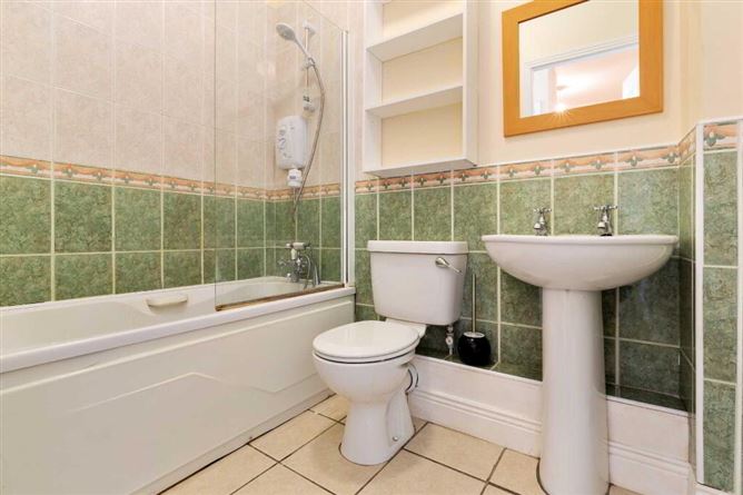 7 Beaufort Abbey, Navan, Meath