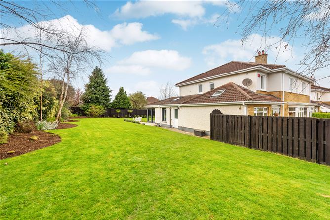 10 Woodstown Way, Knocklyon, Dublin 16