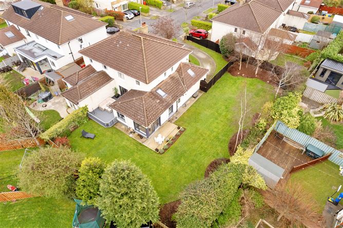 10 Woodstown Way, Knocklyon, Dublin 16