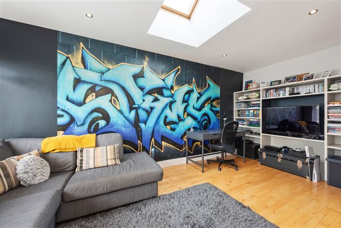 10 Woodstown Way, Knocklyon, Dublin 16