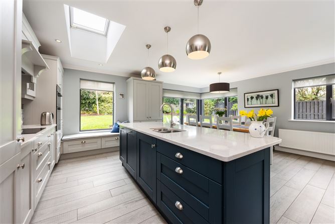 10 Woodstown Way, Knocklyon, Dublin 16