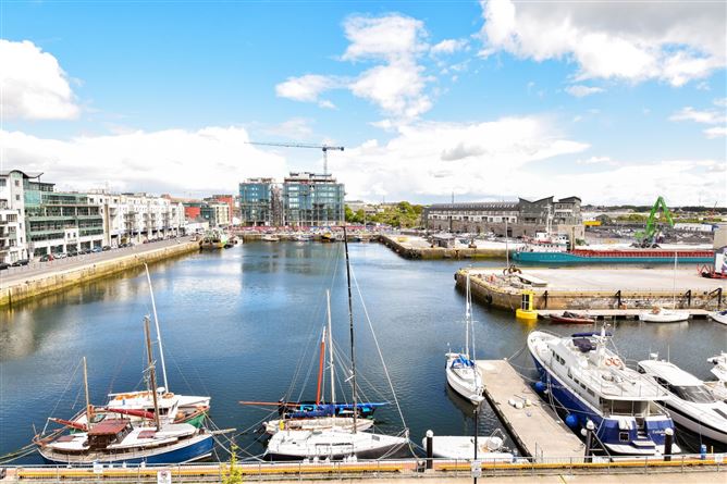 68 Ce Na Mara, Dock Road, City Centre, Galway City
