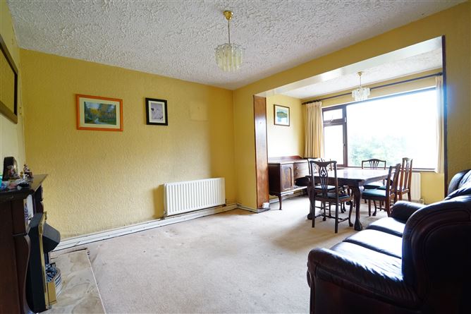 15 Comeragh Estate , Lismore, Waterford