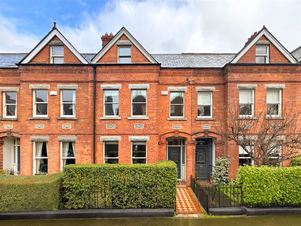 30 Oaklands Park, Sandymount, Dublin 4