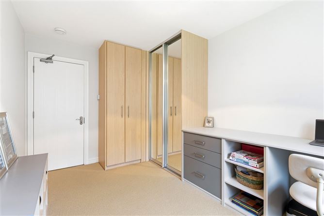 5 The Oak, Grattan Wood, Hole In The Wall Road