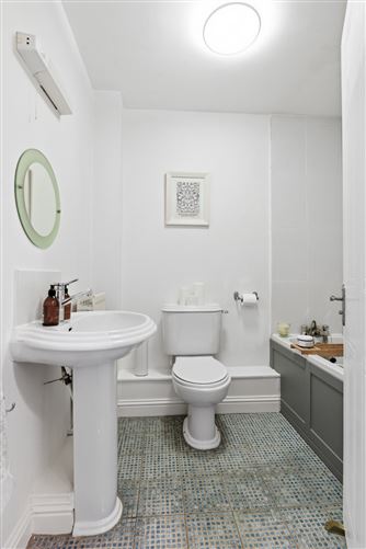 5 The Oak, Grattan Wood, Hole In The Wall Road