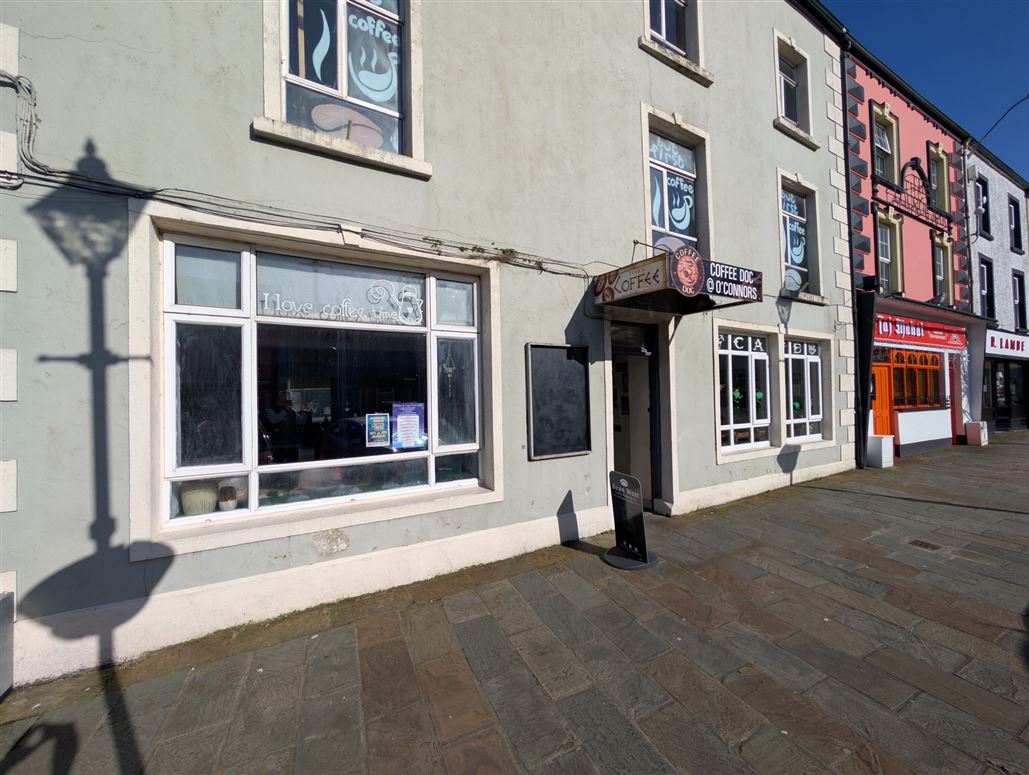 O'Connors Hotel, Main Street, Swinford, Co. Mayo