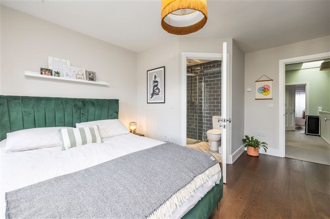 https://photos-a.propertyimages.ie/media/9/8/5/5005589/73a3582c-c956-4213-945d-1d0d4c65f4c7_l.jpg
