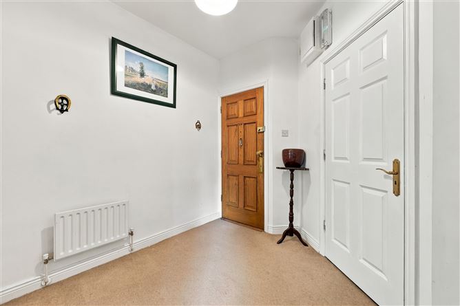 Apartment 5 Castle Oaks, Malahide, County Dublin