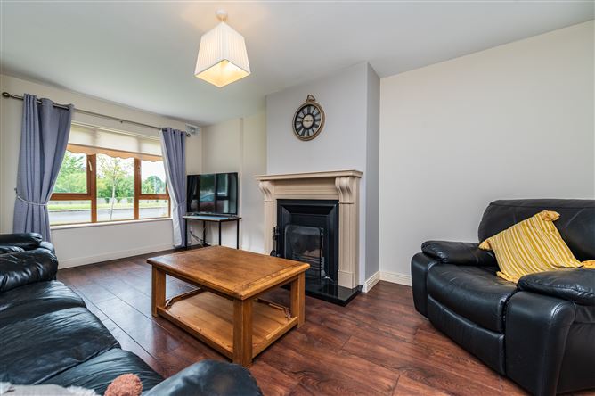 27 Pomeroy Park, Rathangan, Co. Kildare